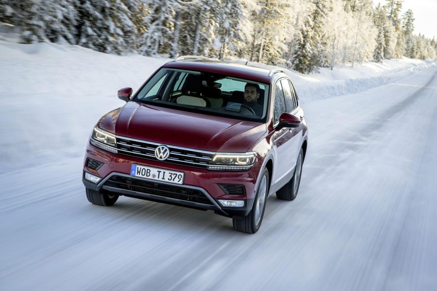  Volkswagen Tiguan 2016 года  (фото 13 из 37)